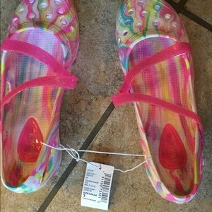 Children’s place water shoes size 3